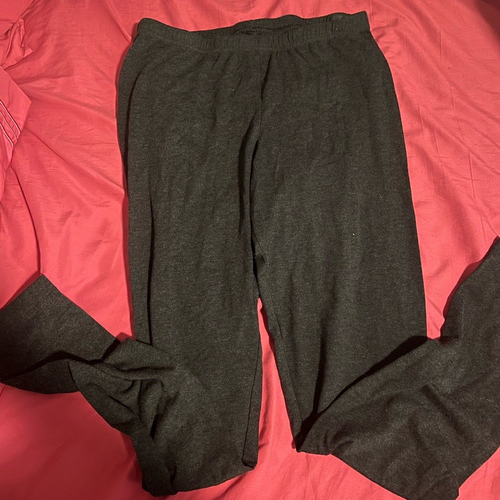 Dark grey (coal) tights.